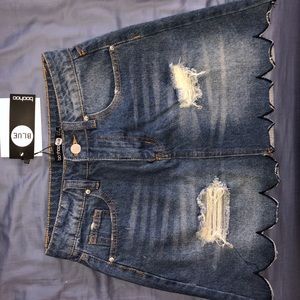 Denim Kirt with peplum bottom